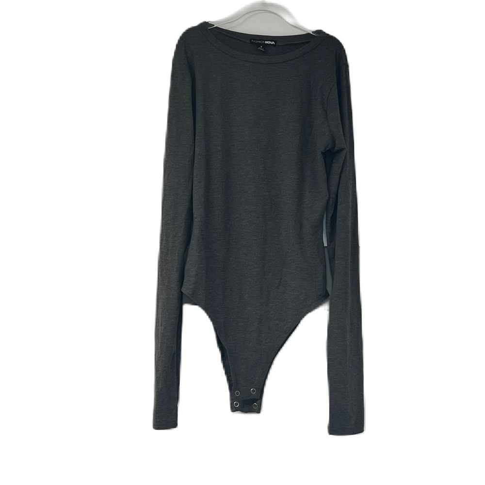 Fashion Nova woman's gray sz s bodysuit classic casual neutral layer long sleeve